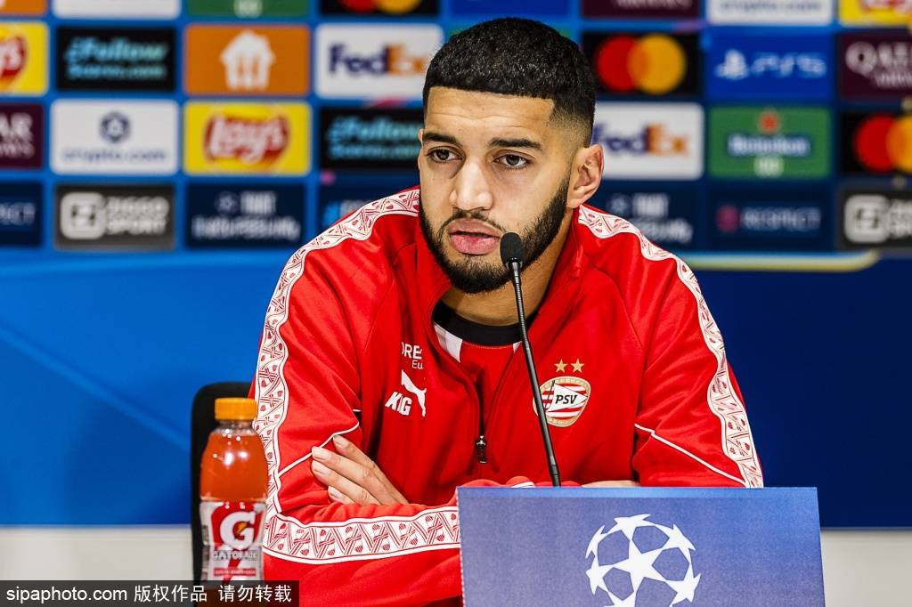 德甲国家德比精彩回顾：拜仁慕尼黑险胜多特蒙德，争冠路上再进一步